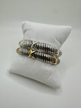 Load image into Gallery viewer, Silver Cuff Bracelet