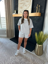 Load image into Gallery viewer, Boardwalk Breeze Shorts