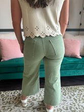 Load image into Gallery viewer, Unbe-leaf-able Pants