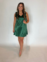 Load image into Gallery viewer, Evergreen Charm Dress