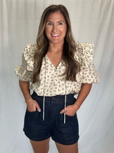 Load image into Gallery viewer, Denim Delight Shorts
