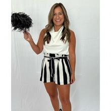 Load image into Gallery viewer, Pretty In Stripes Shorts