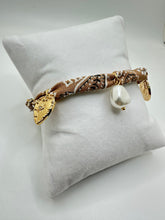 Load image into Gallery viewer, Scarf Bracelet
