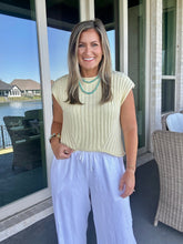 Load image into Gallery viewer, Sunshine Sweetheart Top
