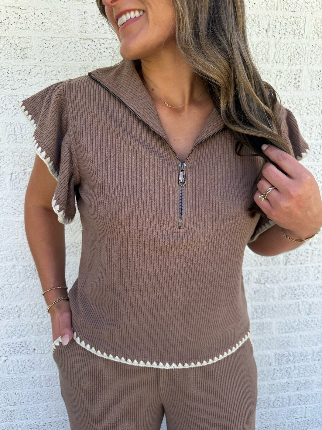 Mocha Set With Trim Top