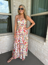 Load image into Gallery viewer, Free Spirit Floral Maxi
