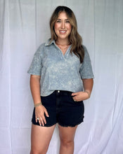 Load image into Gallery viewer, Vintage Denim Top
