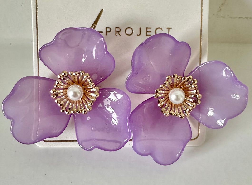 Lavender Flower Studs