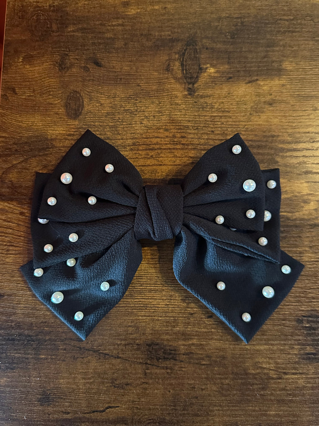 Pearl Studded Bow